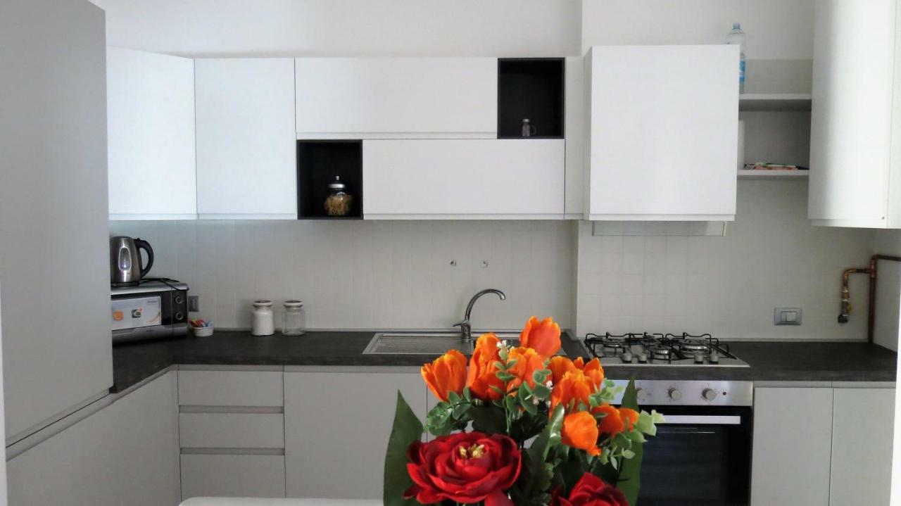 Feel At Home - Casa Alexandra Lovere Luaran gambar