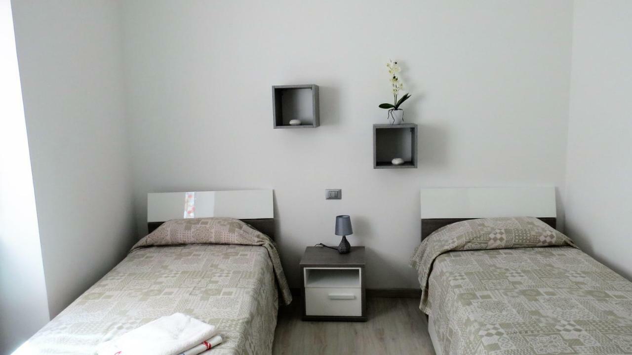 Feel At Home - Casa Alexandra Lovere Luaran gambar