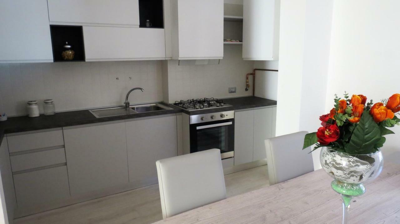 Feel At Home - Casa Alexandra Lovere Luaran gambar